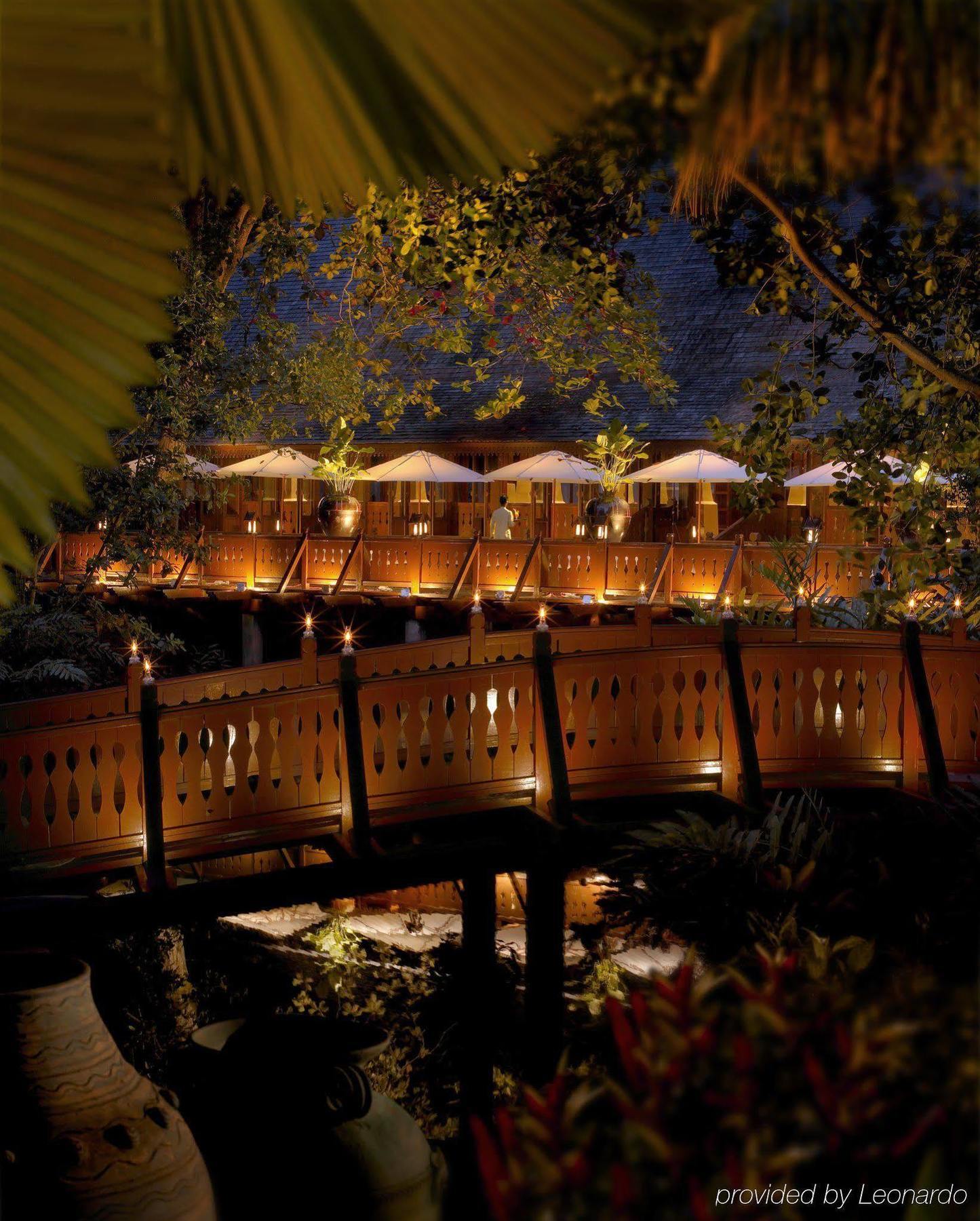 Tanjong Jara Resort, Terengganu - A Small Luxury Hotels Of The World Dungun Ngoại thất bức ảnh The River Cafe