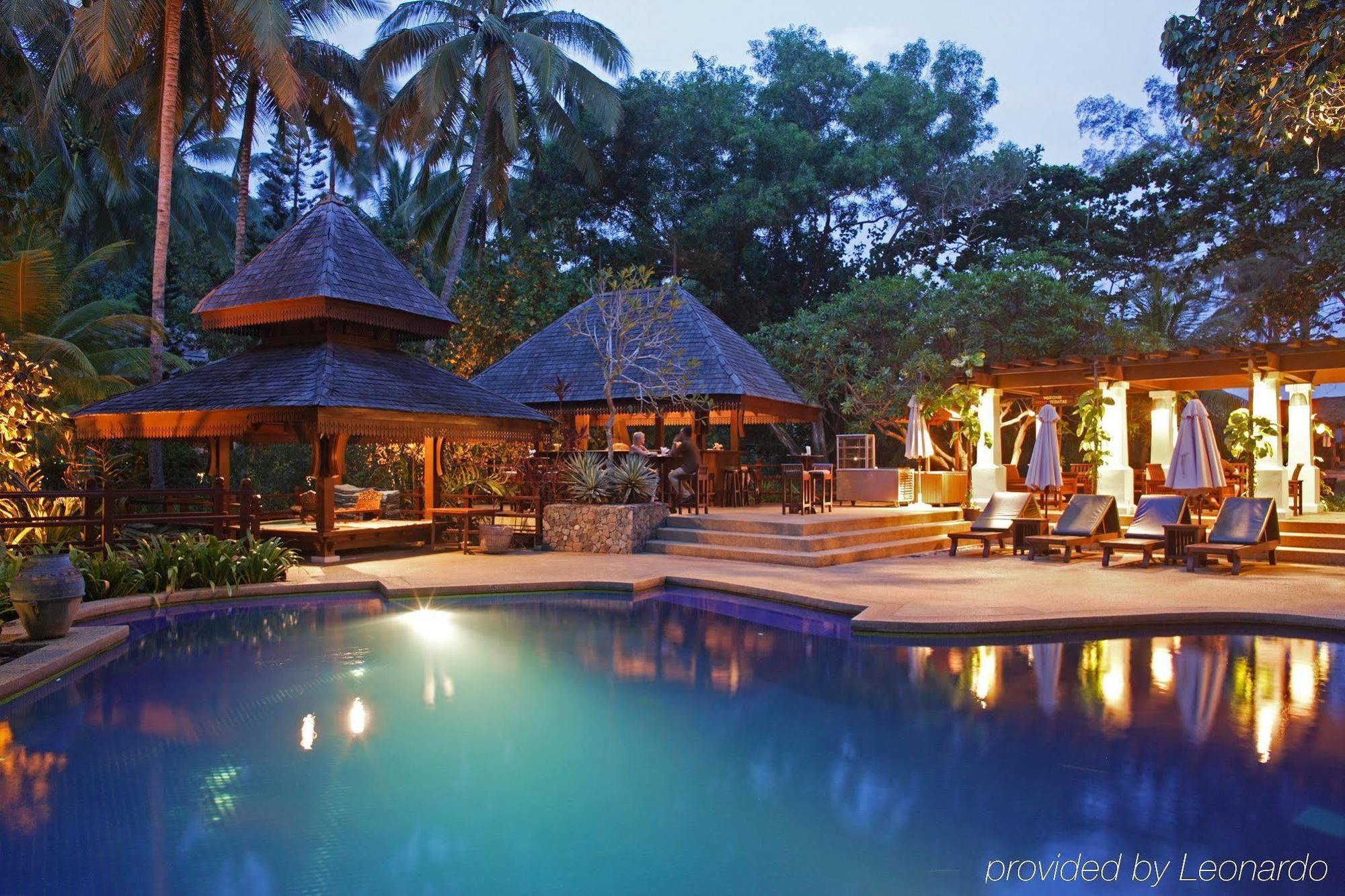 Tanjong Jara Resort, Terengganu - A Small Luxury Hotels Of The World Dungun Ngoại thất bức ảnh The swimming pool at the resort